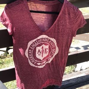 American Eagle: Burgundy: Size S